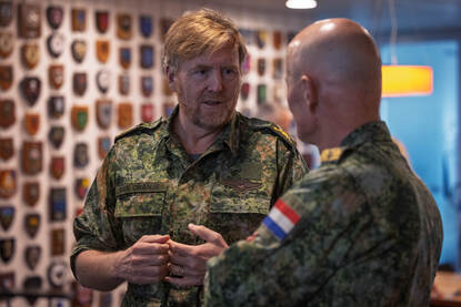 De koning en C-LAS.